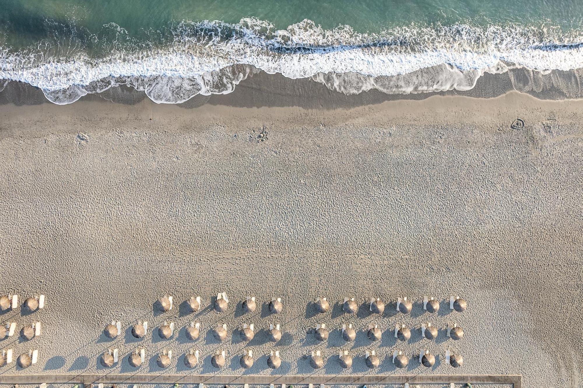 Caldera Beach Gerani  エクステリア 写真